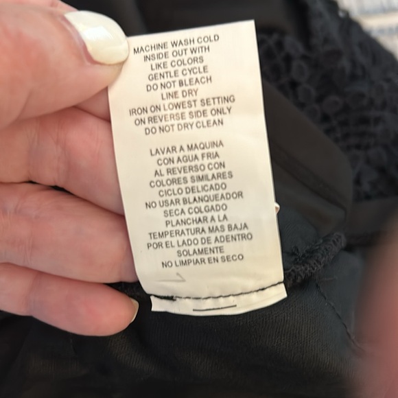 Rewind Black Lace/Crochet Shorts NWOT. Size Large - Picture 9 of 9